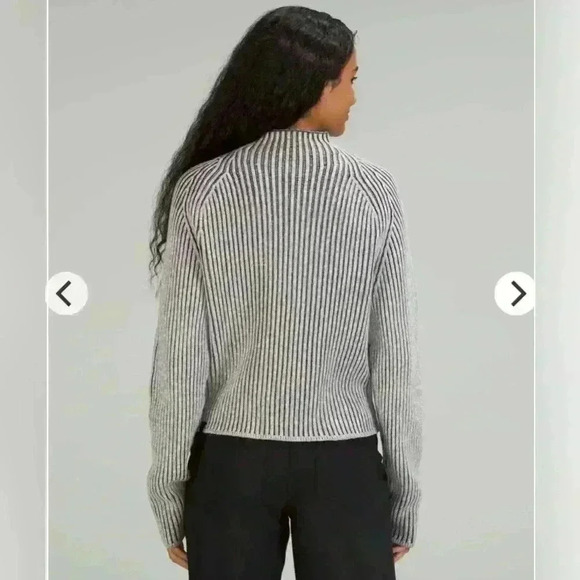 Lululemon Cotton-Cashmere Blend Mock Neck Sweater size 2 (Small) - Picture 2 of 7